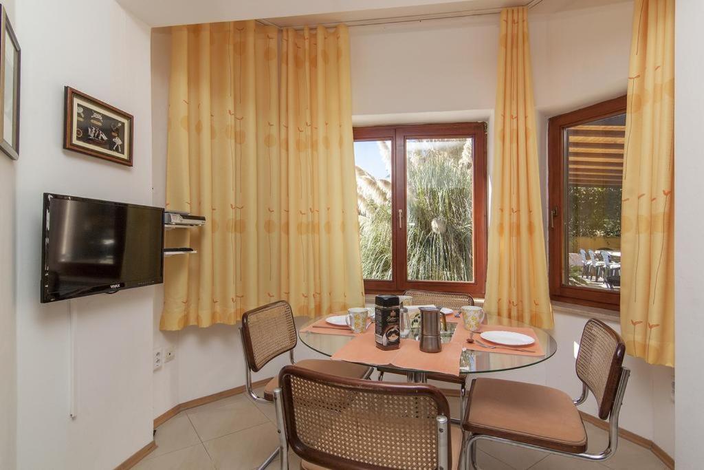 Apartments Caterina Пула Екстер'єр фото