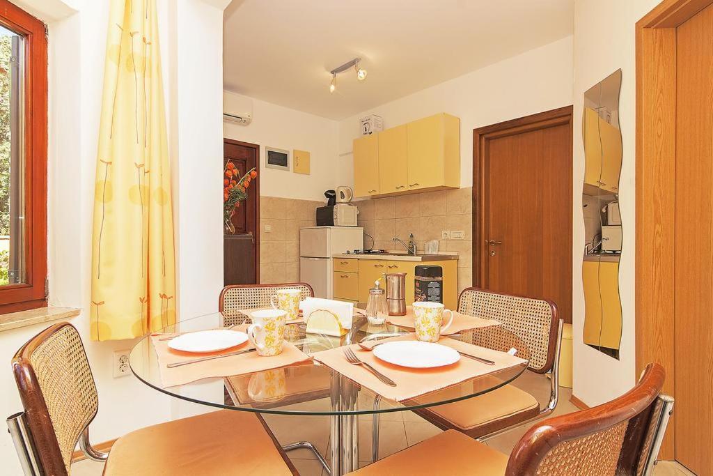 Apartments Caterina Пула Екстер'єр фото