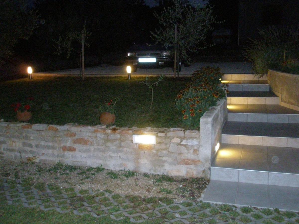 Apartments Caterina Пула Екстер'єр фото