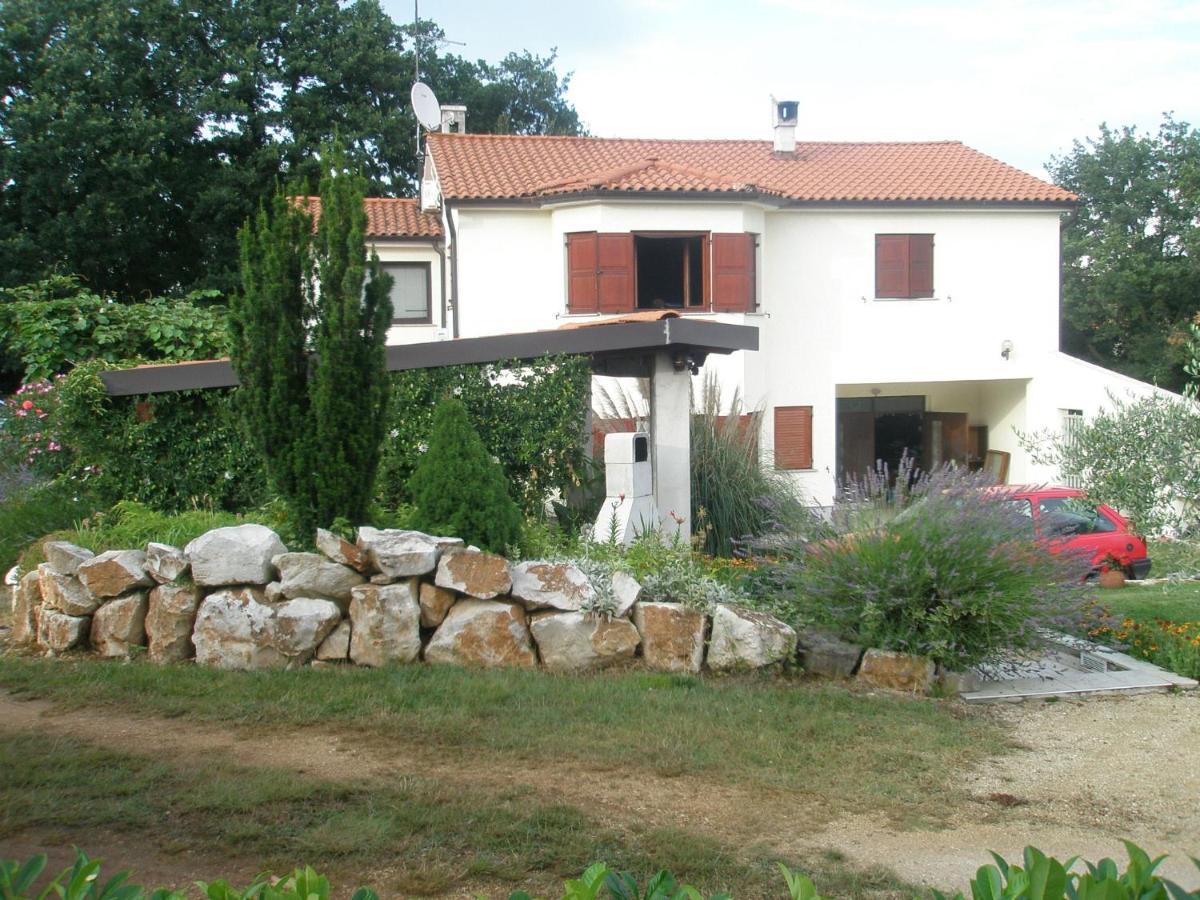 Apartments Caterina Пула Екстер'єр фото